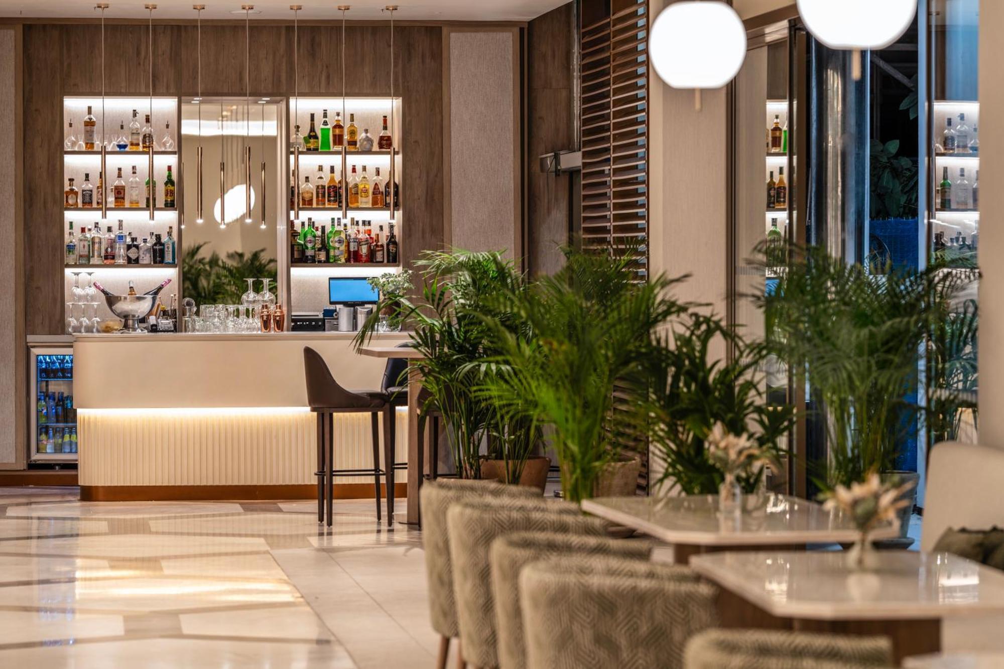Hotel Princesa Plaza Мадрид Экстерьер фото